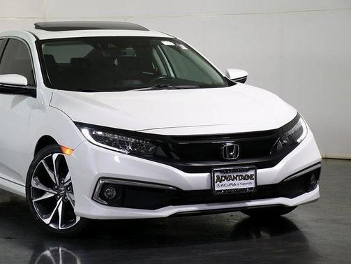 2019 Honda Civic Touring