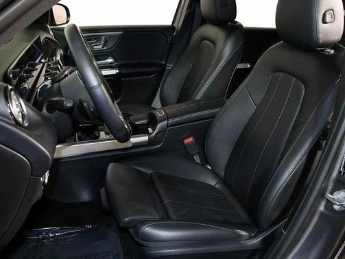 2020 Mercedes-Benz GLB 250 Base 4MATIC