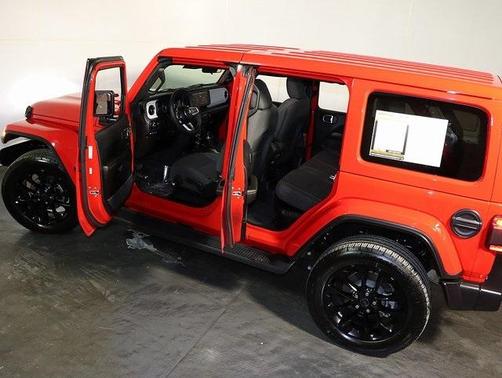 2025 Jeep Wrangler 4xe Sahara