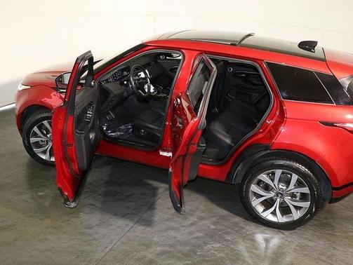 2022 Land Rover Range Rover Evoque R-Dynamic SE
