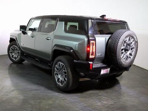 2024 GMC HUMMER EV SUV 3X