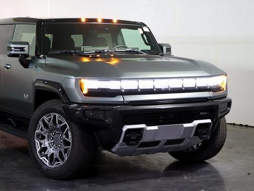2024 GMC HUMMER EV SUV 3X