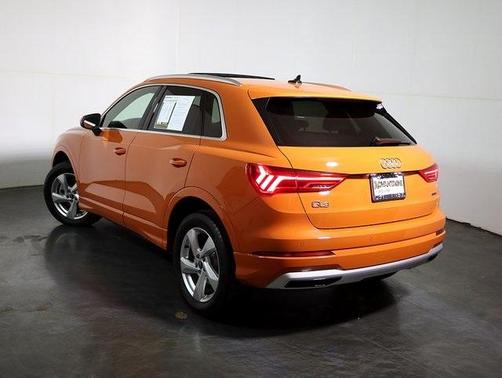 2022 Audi Q3 40 Premium