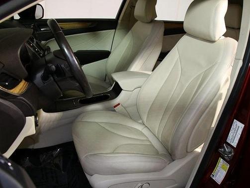2015 Lincoln MKC Base