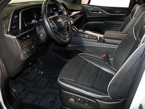 2022 Cadillac Escalade Sport