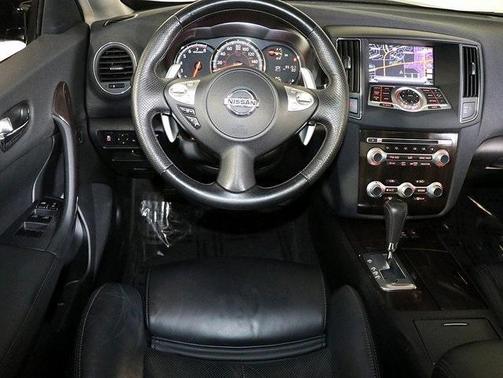 2014 Nissan Maxima SV