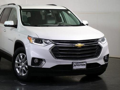 2018 Chevrolet Traverse LT Cloth