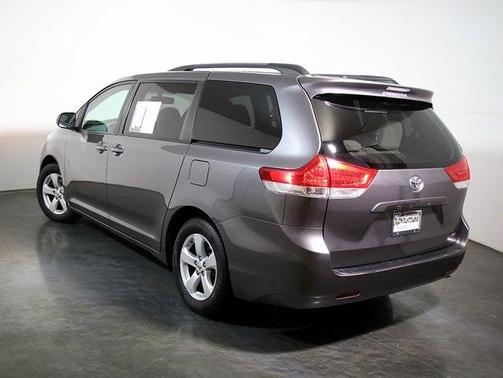 2011 Toyota Sienna Base