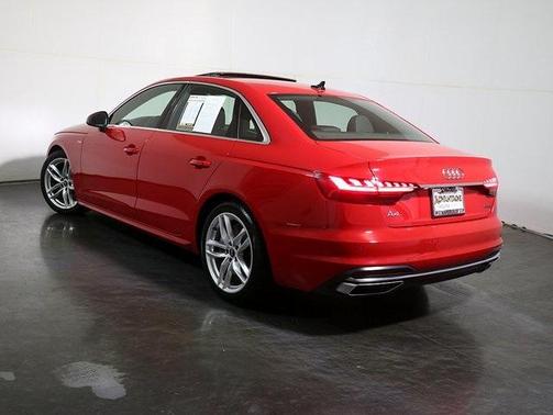 2022 Audi A4 45 S line Premium Plus