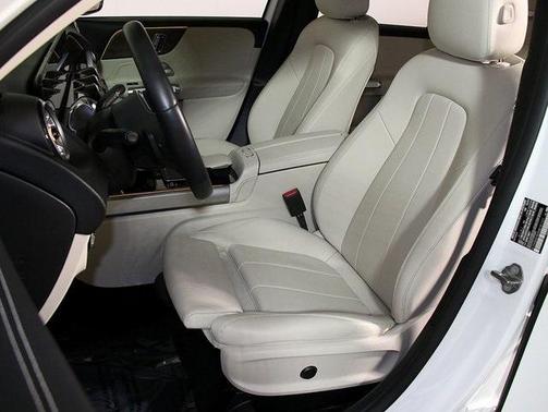 2022 Mercedes-Benz GLB 250 Base 4MATIC