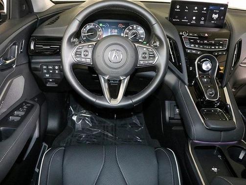 2025 Acura RDX Advance Package