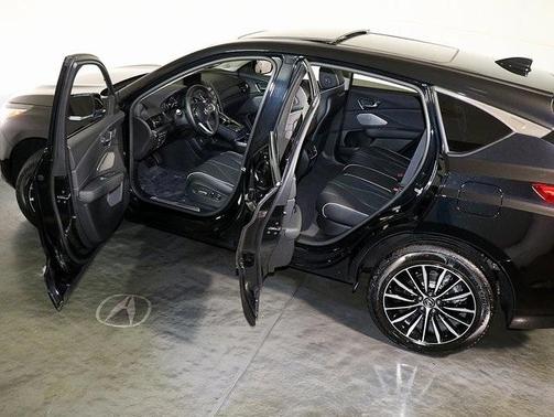 2025 Acura RDX Advance Package
