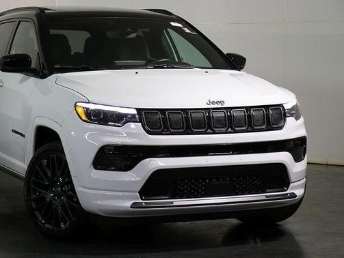 2022 Jeep Compass Altitude