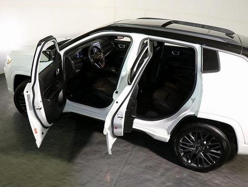 2022 Jeep Compass Altitude