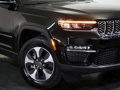 2022 Jeep Grand Cherokee 4xe Base