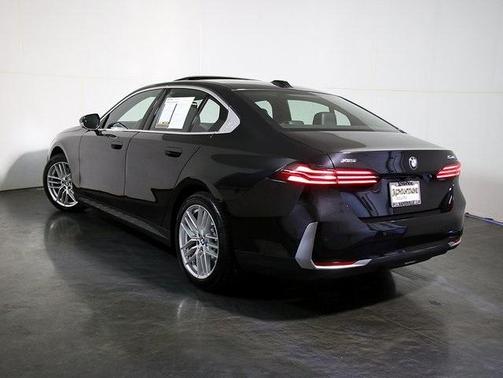 2024 BMW 540 i xDrive