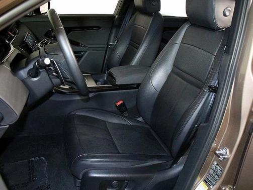 2024 Land Rover Range Rover Evoque Dynamic SE