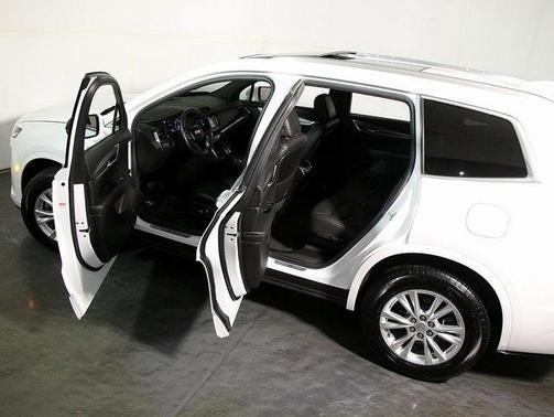 2023 Cadillac XT6 Luxury AWD