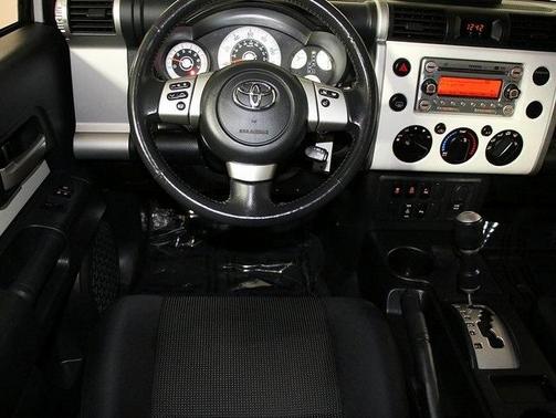 2014 Toyota FJ Cruiser Base