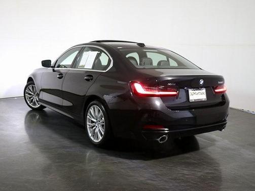 2024 BMW 330 i xDrive