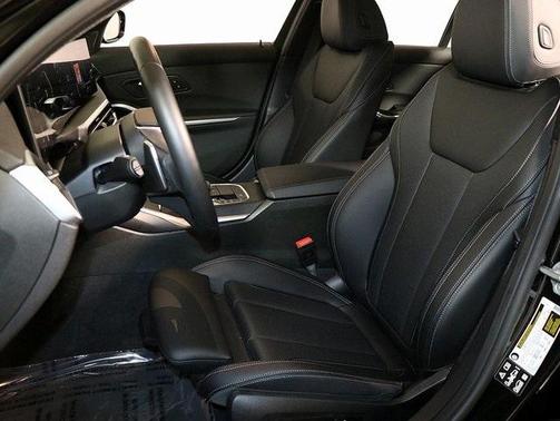 2024 BMW 330 i xDrive