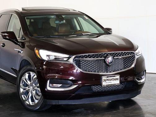 Rich Garnet Metallic 2021 Buick Enclave Avenir