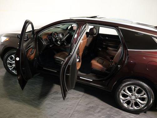 Rich Garnet Metallic 2021 Buick Enclave Avenir