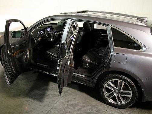 2017 Acura MDX 3.5L w/Advance Package