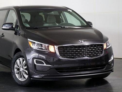 2020 Kia Sedona LX