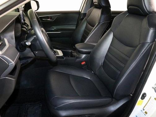 2022 Toyota RAV4 Hybrid XLE Premium