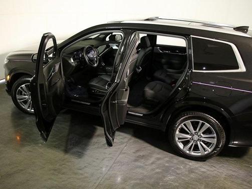 2024 Cadillac XT6 Premium Luxury AWD