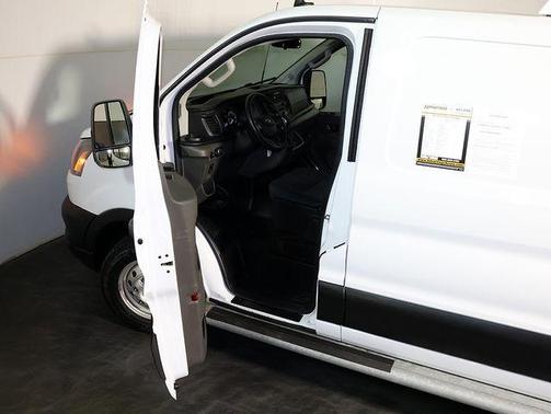 Oxford White 2023 Ford Transit-250 Base