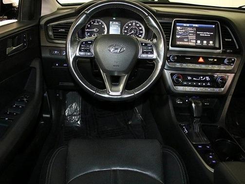 2018 Hyundai SONATA Limited