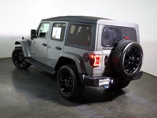 Sting Gray Clearcoat 2023 Jeep Wrangler 4xe Sahara