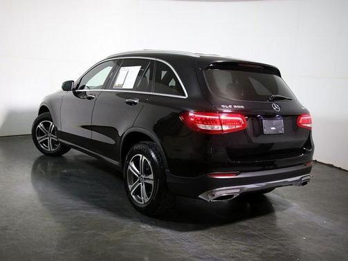2018 Mercedes-Benz GLC 300 Base 4MATIC