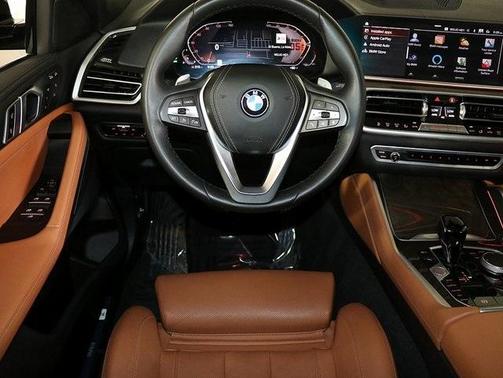 2022 BMW X6 xDrive40i