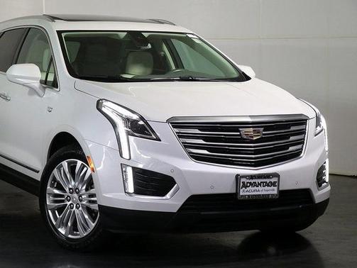 2017 Cadillac XT5 Premium Luxury