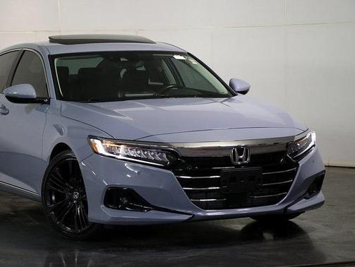 2022 Honda Accord Touring 2.0T