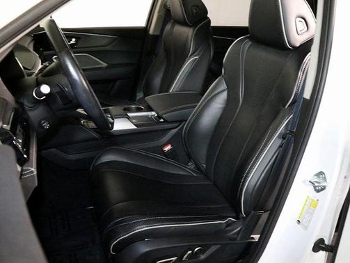 2023 Acura MDX Advance