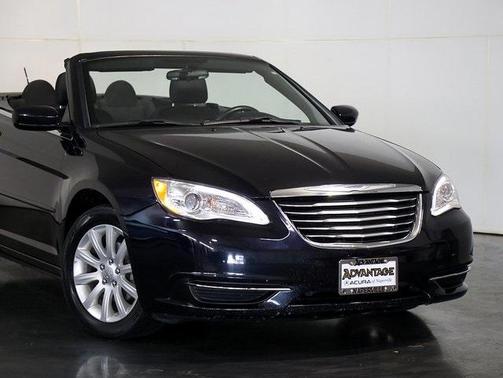 2012 Chrysler 200 Touring