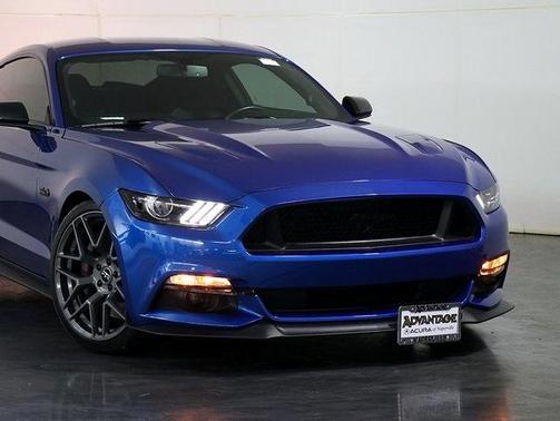 2017 Ford Mustang GT
