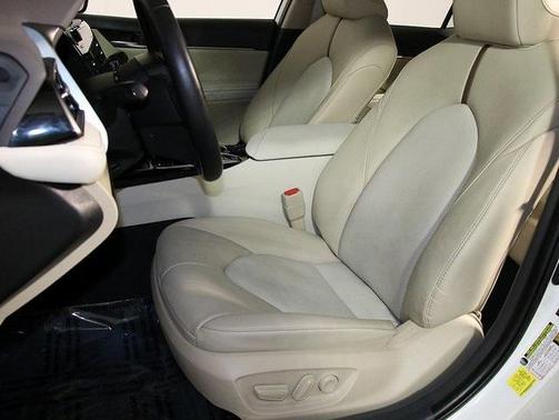 2020 Toyota Camry XLE