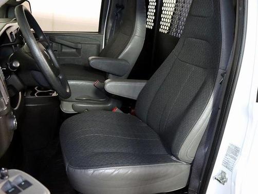 2024 GMC Savana 2500 Work Van