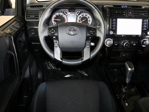 2024 Toyota 4Runner TRD Off Road