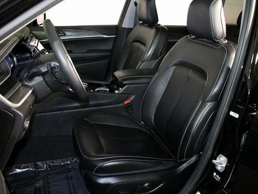 2022 Jeep Grand Cherokee 4xe Base