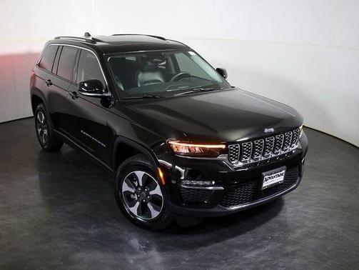 2022 Jeep Grand Cherokee 4xe Base