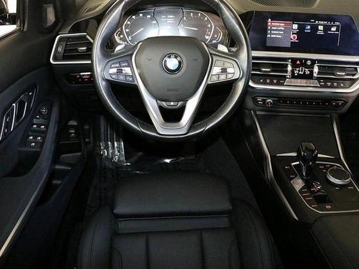 2021 BMW 330 i xDrive