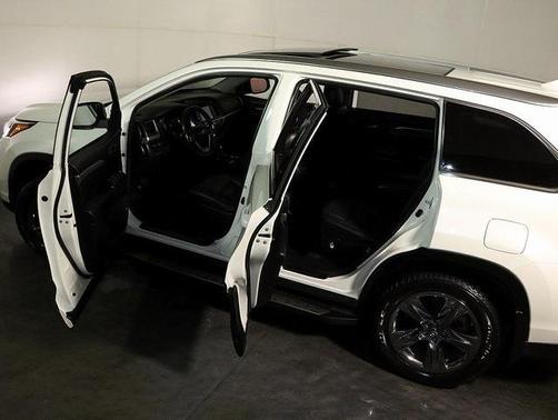 2017 Toyota Highlander Hybrid Limited Platinum