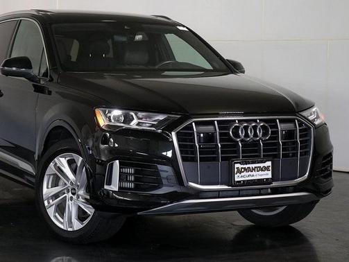 2022 Audi Q7 55 Premium Plus