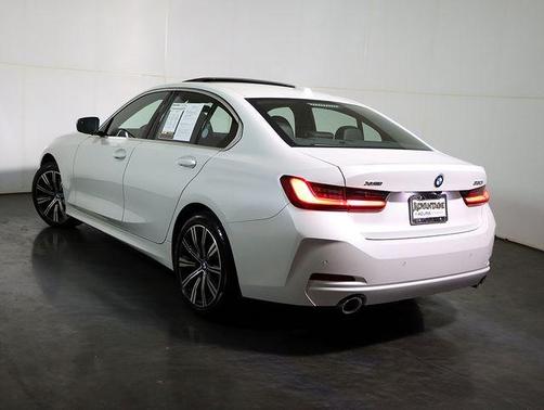 White Metallic 2025 BMW 330 i xDrive